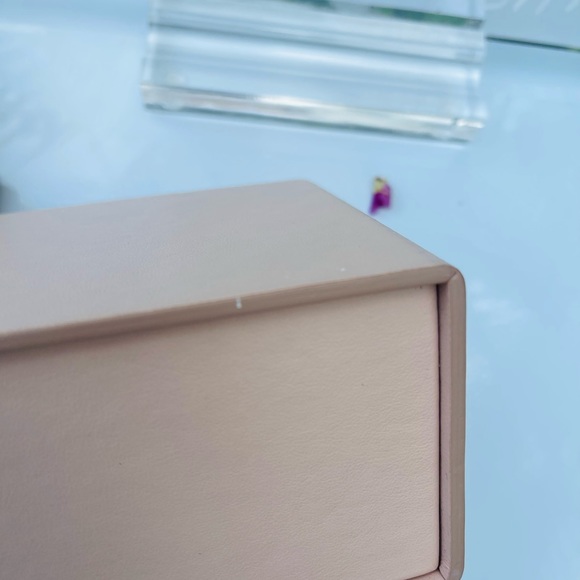 FENDI Pink Vertical Crossbody Logo Box Bag - Picture 12 of 16